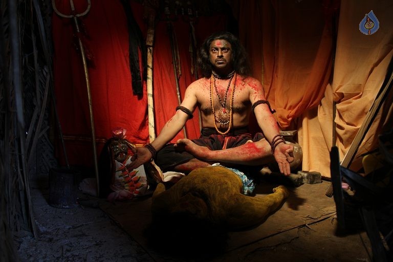 Begumpeta Movie Photos and Posters - 26 / 42 photos