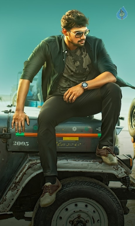 Bellamkonda Sreenivas Pics in Jaya Janaki Nayaka Movie - 5 / 5 photos