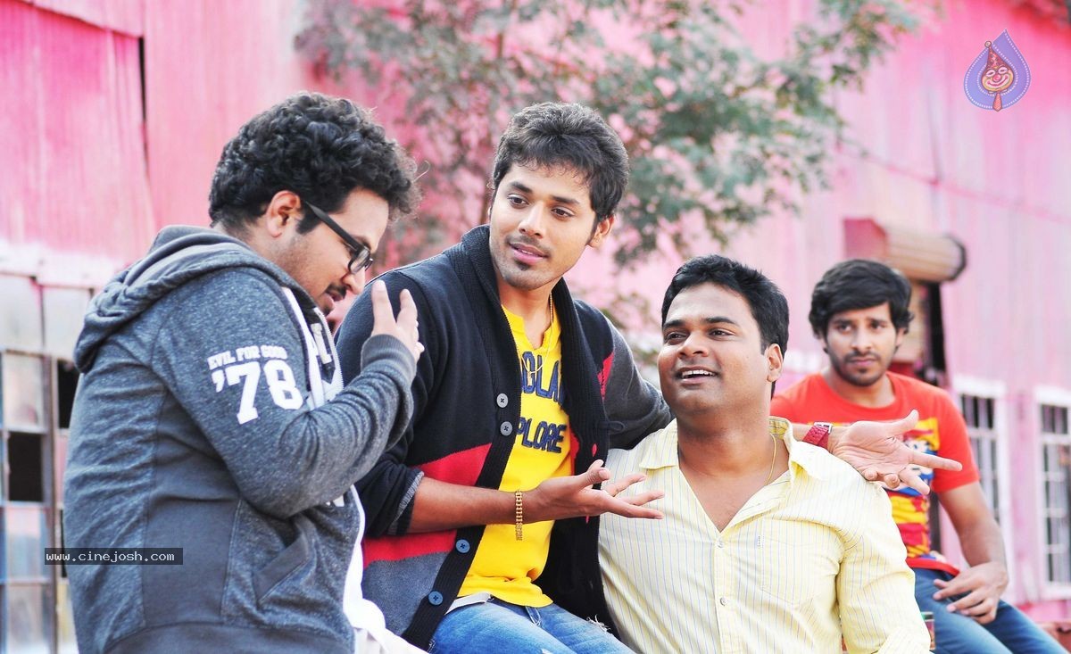 Best Actors Movie Stills - 16 / 21 photos