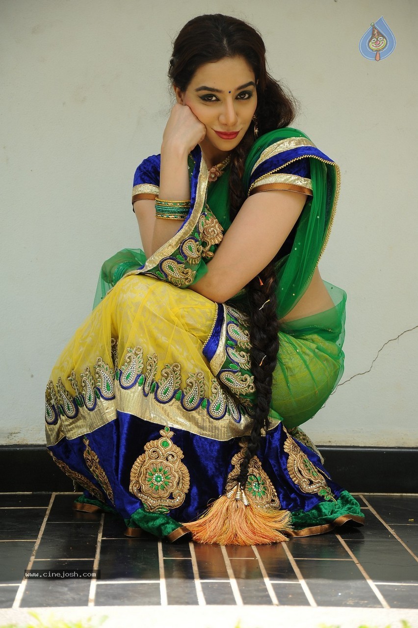 Best Friends Forever Movie Stills - 32 / 112 photos