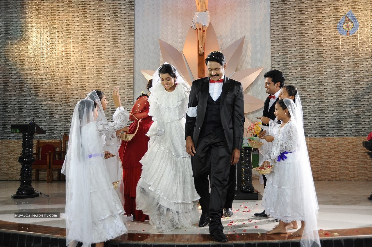 Best Friends Forever Movie Stills - 34 / 112 photos