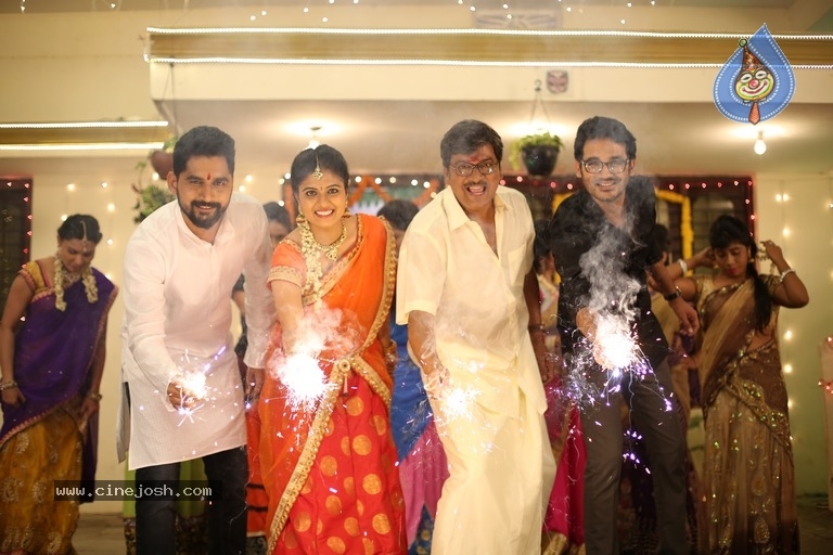 Bewars Movie Posters and Photo - 2 / 3 photos