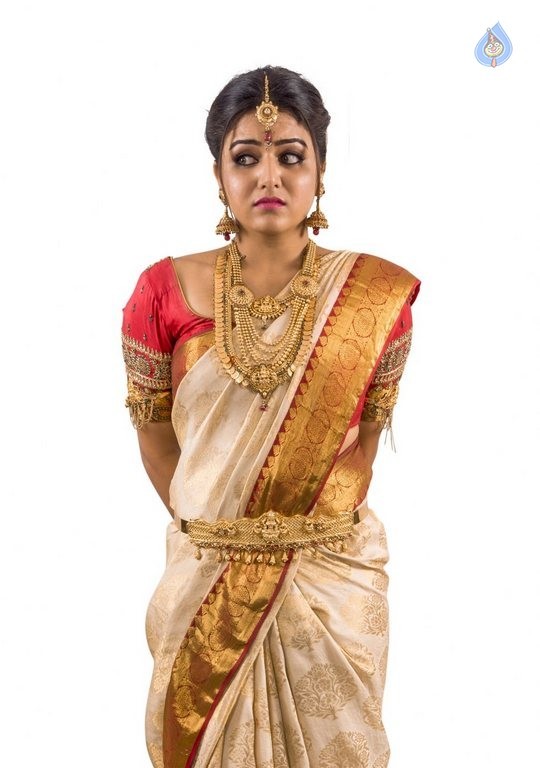 Bhale Manchi Roju Photos and Posters - 6 / 10 photos