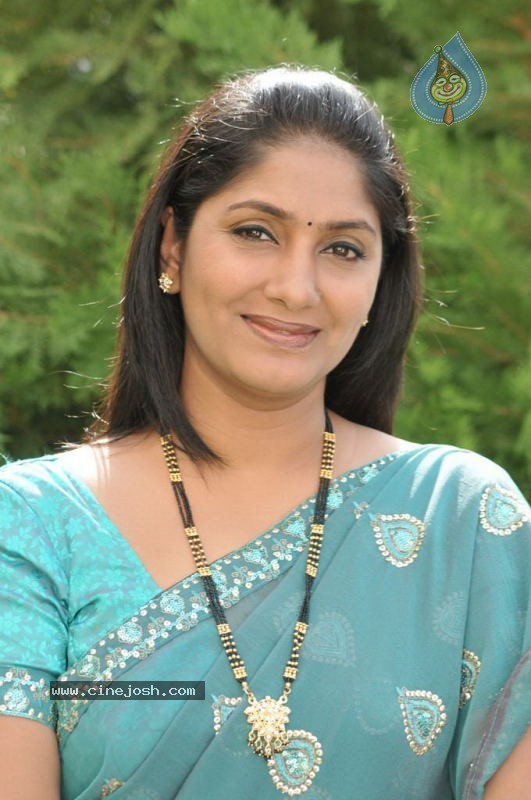 Bhale Mogudu Bhale Pellam Movie Gallery - 29 / 94 photos