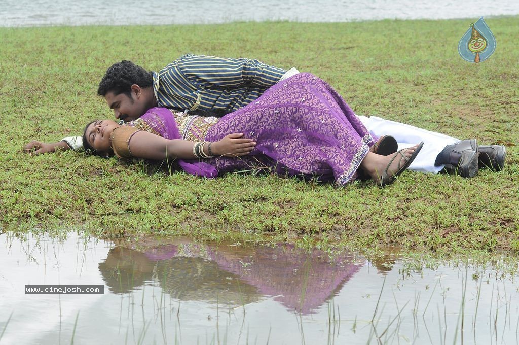 Bharani Tamil Movie Stills - 9 / 44 photos