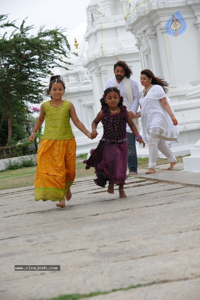 Bharath Parepalli New Movie Stills - 101 / 119 photos