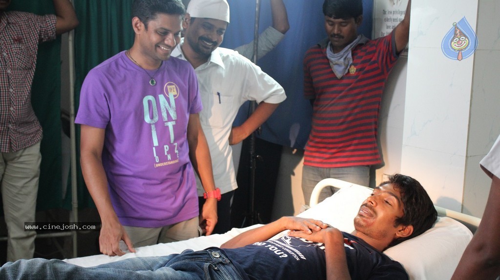 Bhoo Movie Stills n Walls - 23 / 27 photos