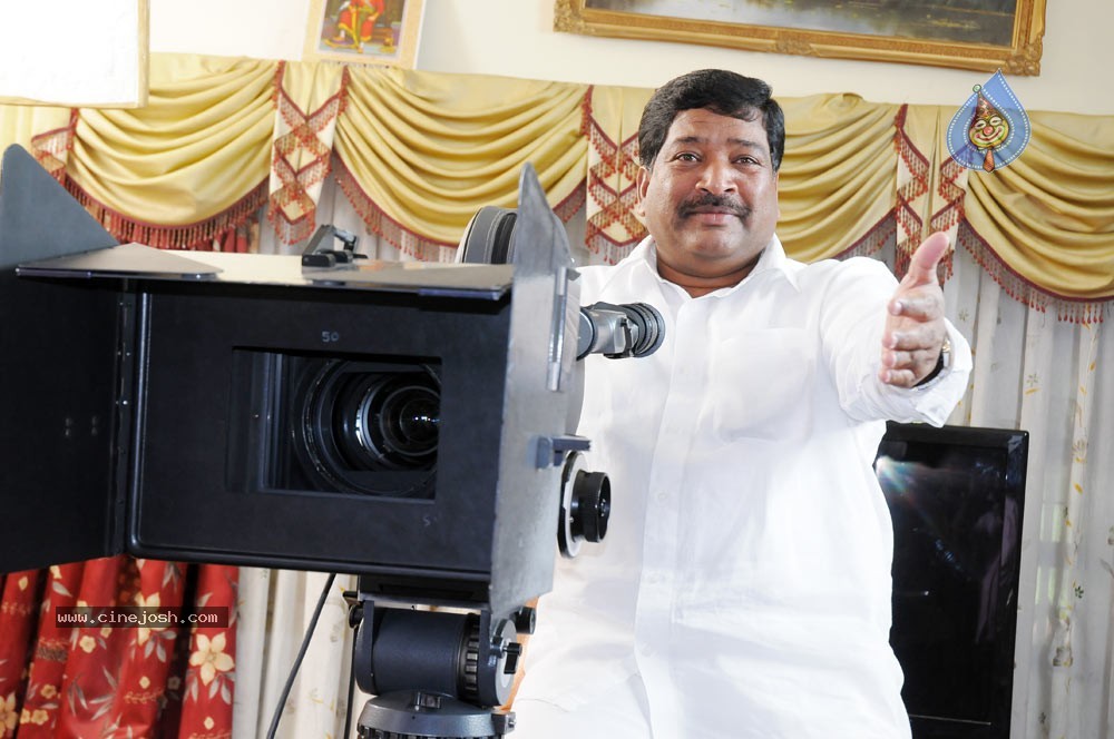 Bhumika Prakash Raj New Movie Stills - 33 / 148 photos