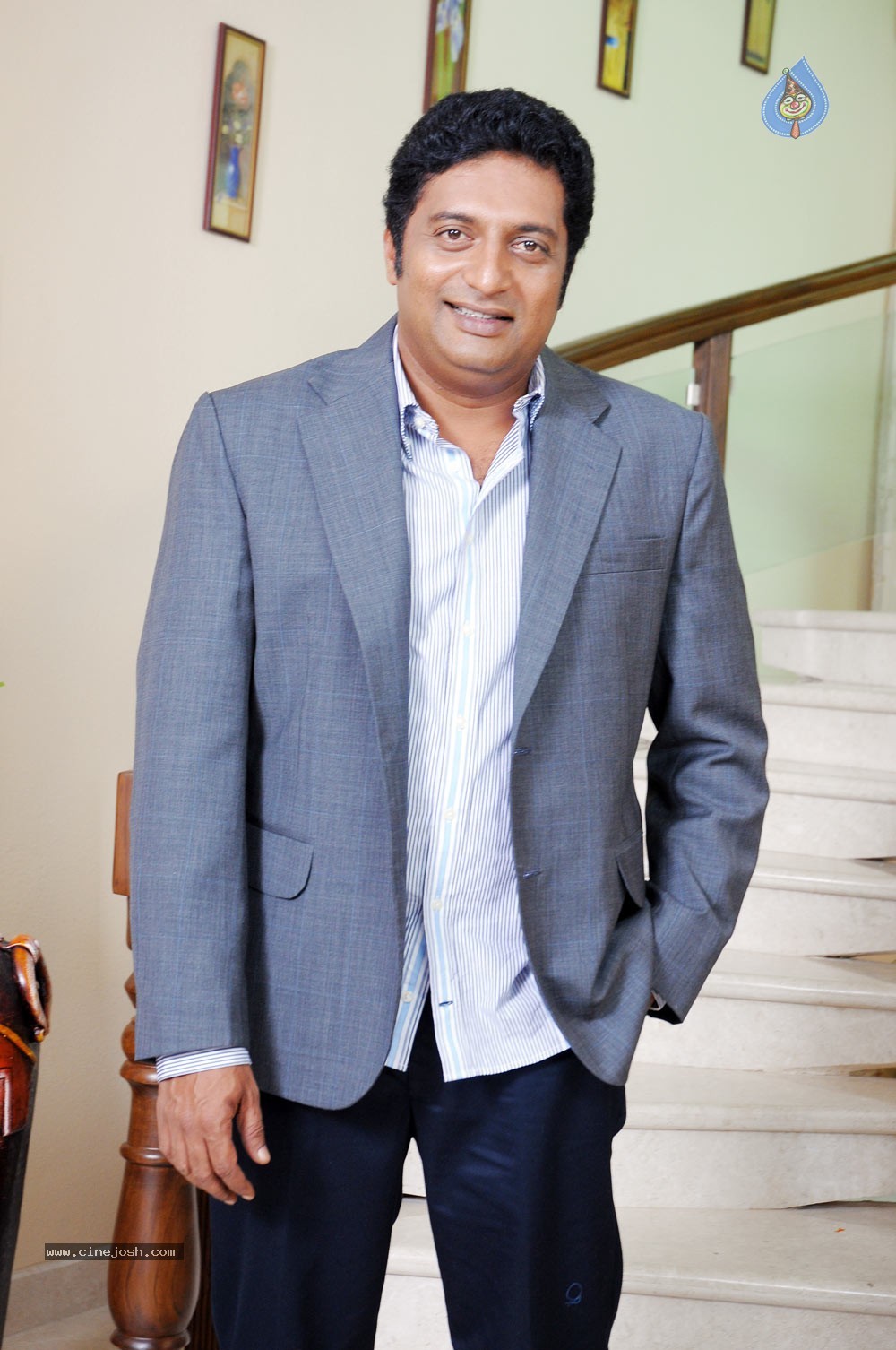 Bhumika Prakash Raj New Movie Stills - 62 / 148 photos