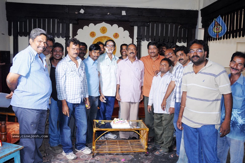 Bhumika Prakash Raj New Movie Stills - 119 / 148 photos