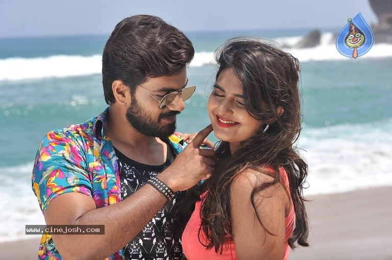 Bichagada Majaka Movie Stills - 13 / 15 photos