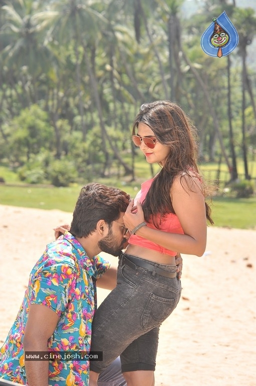 Bichagada Majaka Movie Stills - 15 / 15 photos