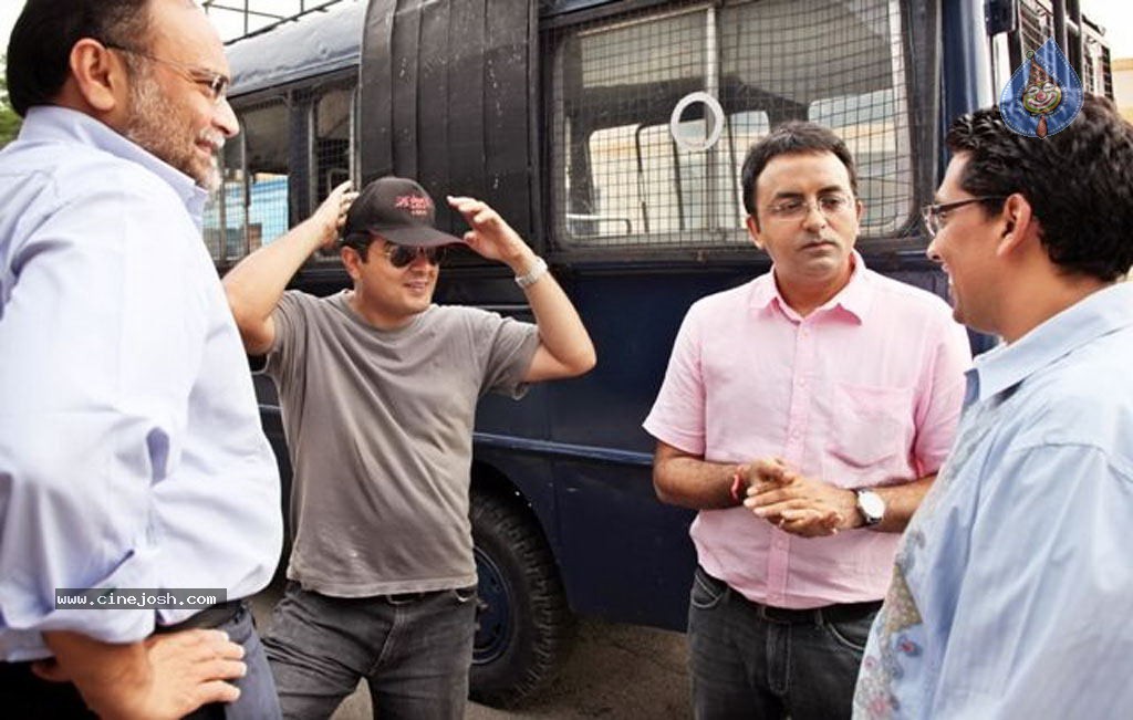 Billa 2 Movie Hot Stills - 2 / 46 photos