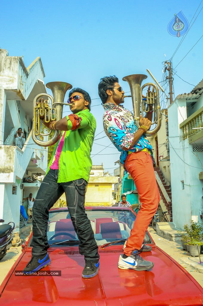 Billa Ranga Movie New Stills - 16 / 35 photos