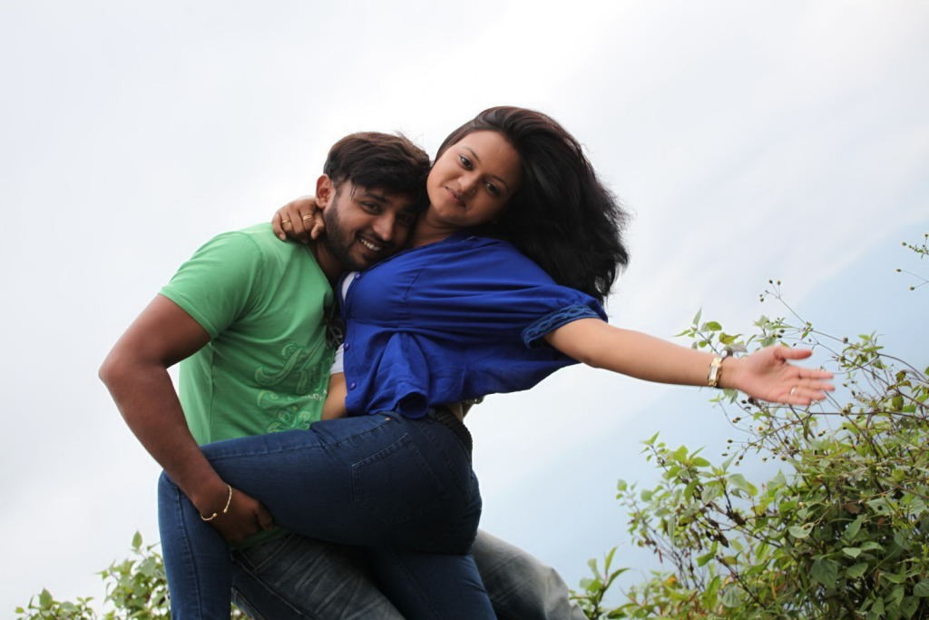 Blue Moon Movie Stills - 26 / 39 photos