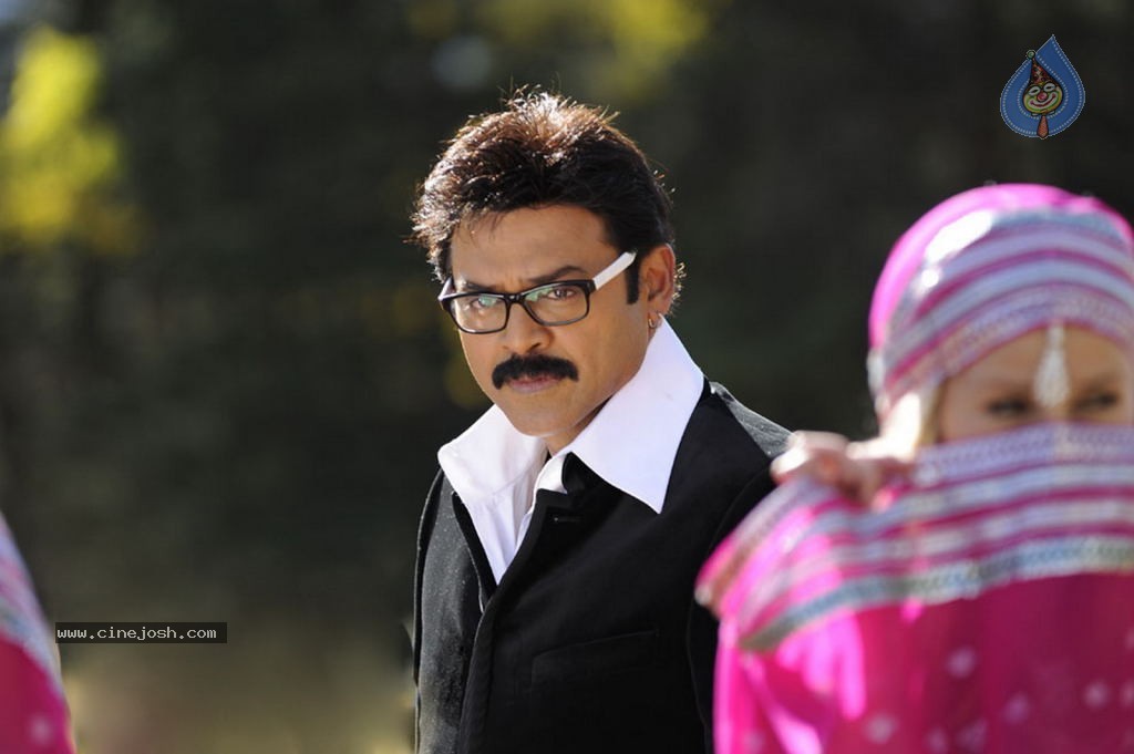 Bodyguard Movie New Stills - 12 / 15 photos