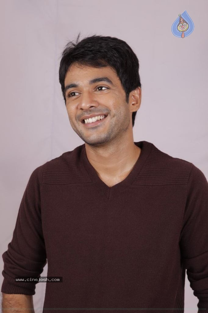 Boy Meets Girl Tholiprema Katha New Photos - 2 / 12 photos