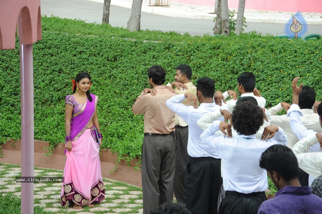 Brother of Bommali Movie Stills - 76 / 85 photos