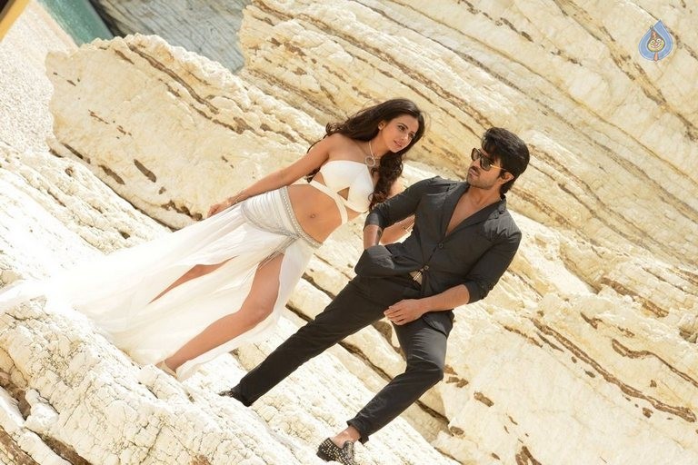 Bruce Lee Latest Photos - 18 / 27 photos