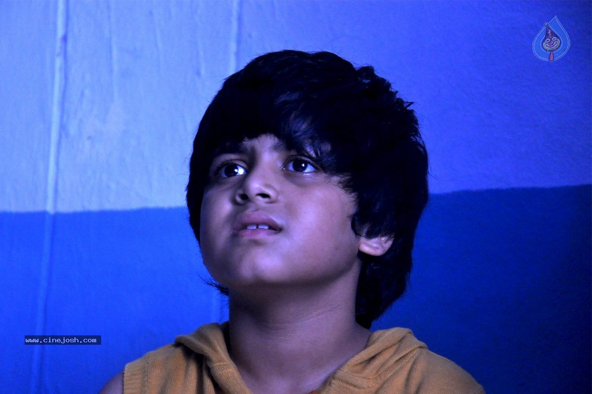 Budugu Movie Latest Stills - 17 / 29 photos