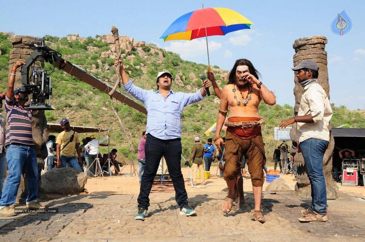 Bullet Rani Stills and Posters - 7 / 18 photos