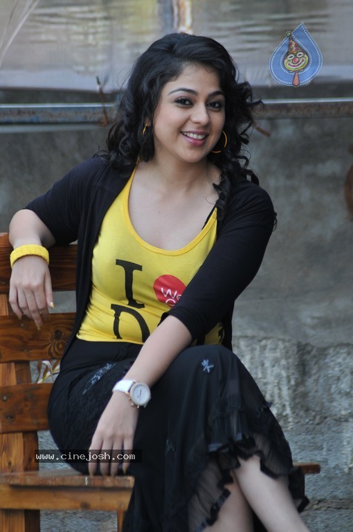 Bunny n Cherry Heroines Stills - 10 / 10 photos