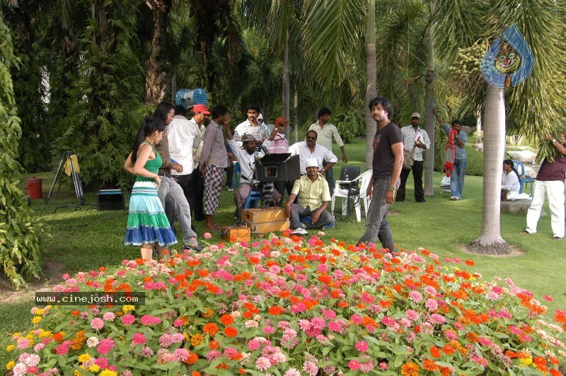 Buridi Movie Latest Gallery - 60 / 96 photos