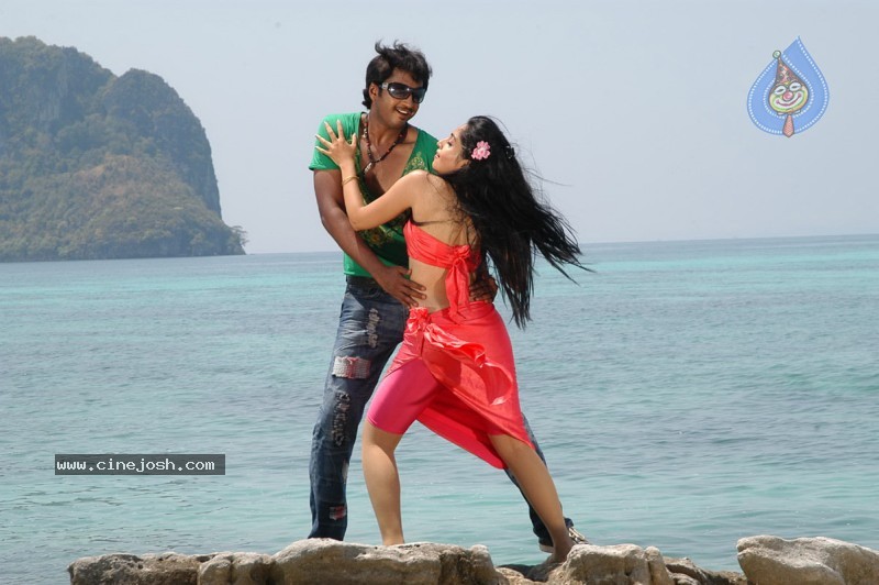 Buridi Movie Unseen Stills - 75 / 97 photos