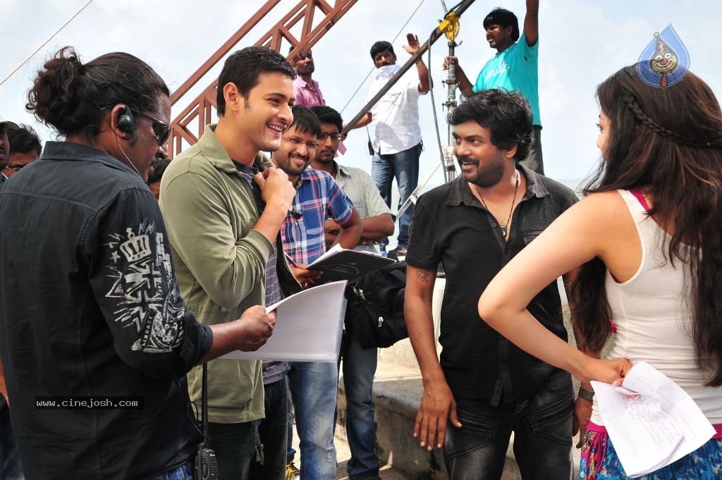 Businessman Movie Working Stills - 42 / 75 photos