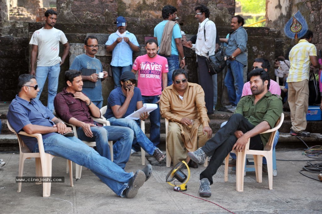 Businessman Movie Working Stills - 50 / 75 photos