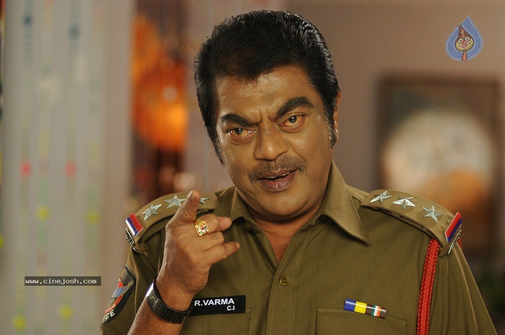 Calling Bell Movie New Stills - 82 / 86 photos