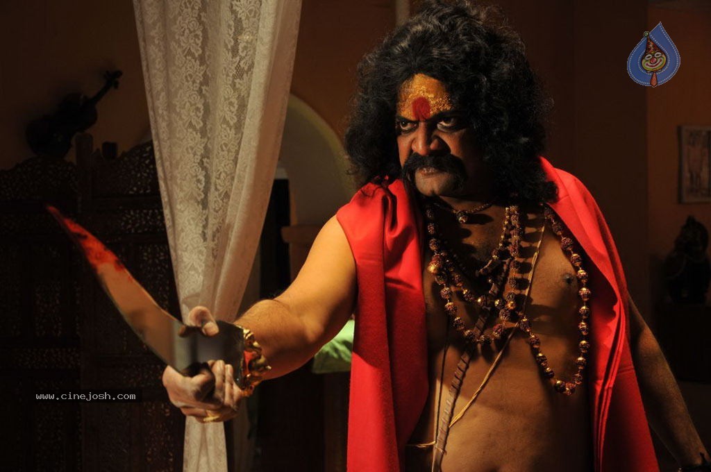 Chaarulatha Movie New Stills - 91 / 91 photos