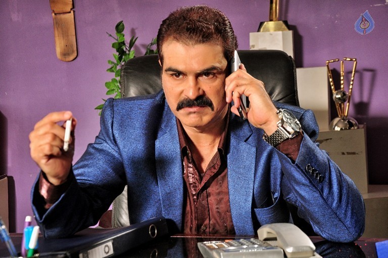 Chal Chal Gurram Movie Stills - 20 / 25 photos