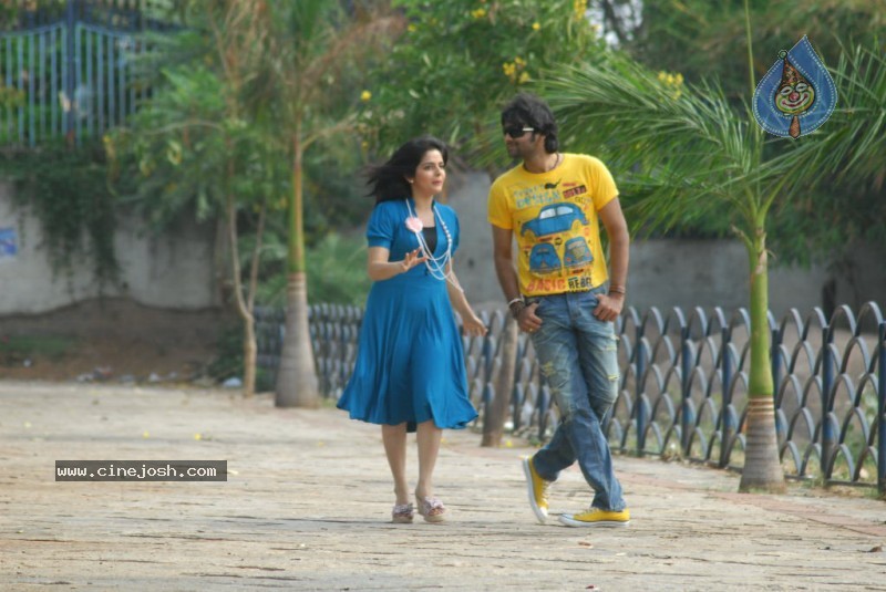 Chalaki Movie Stills - 19 / 23 photos