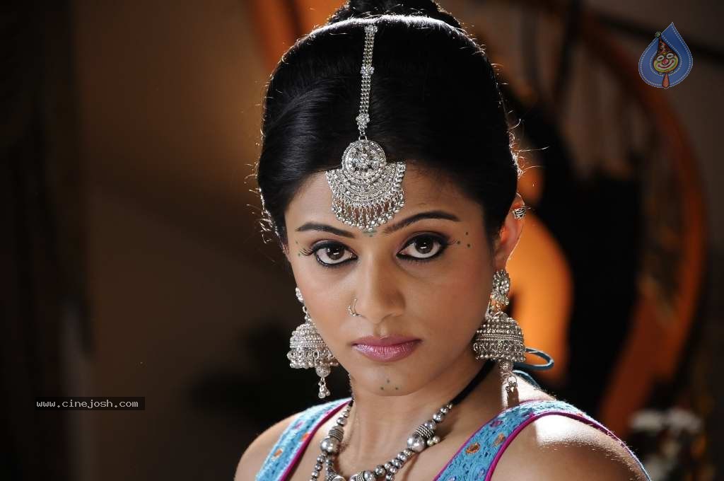 Chandi Movie Stills - 20 / 65 photos