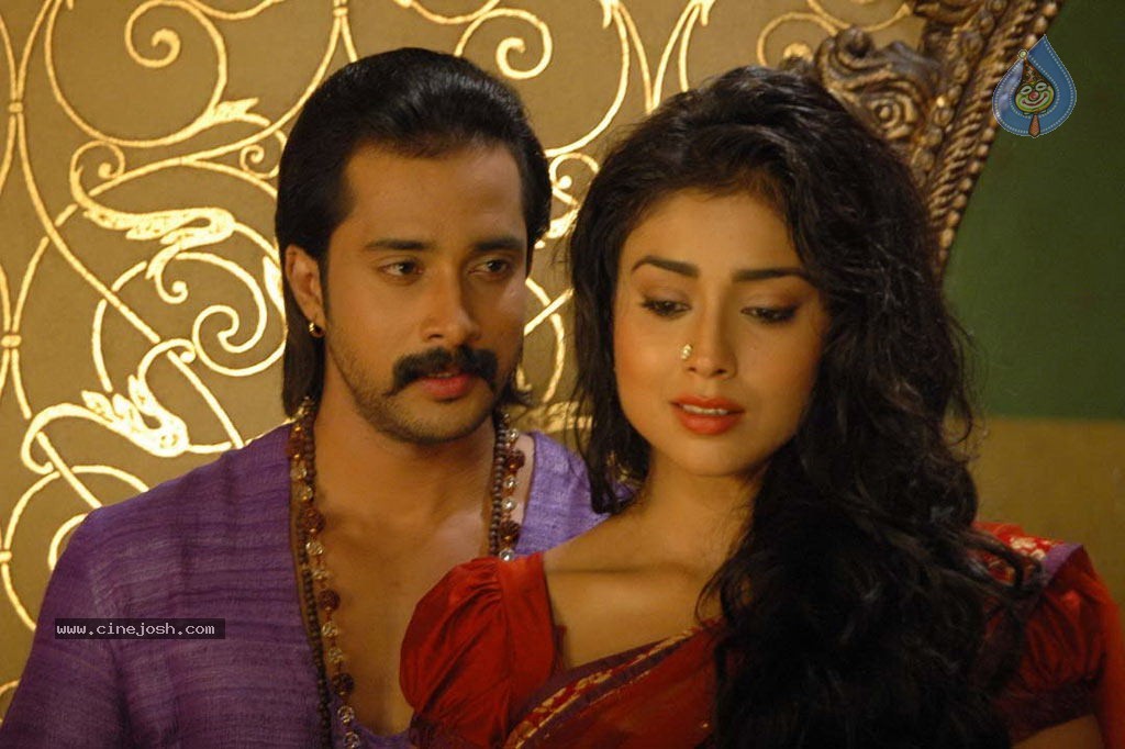 Chandra Movie New Stills - 11 / 29 photos