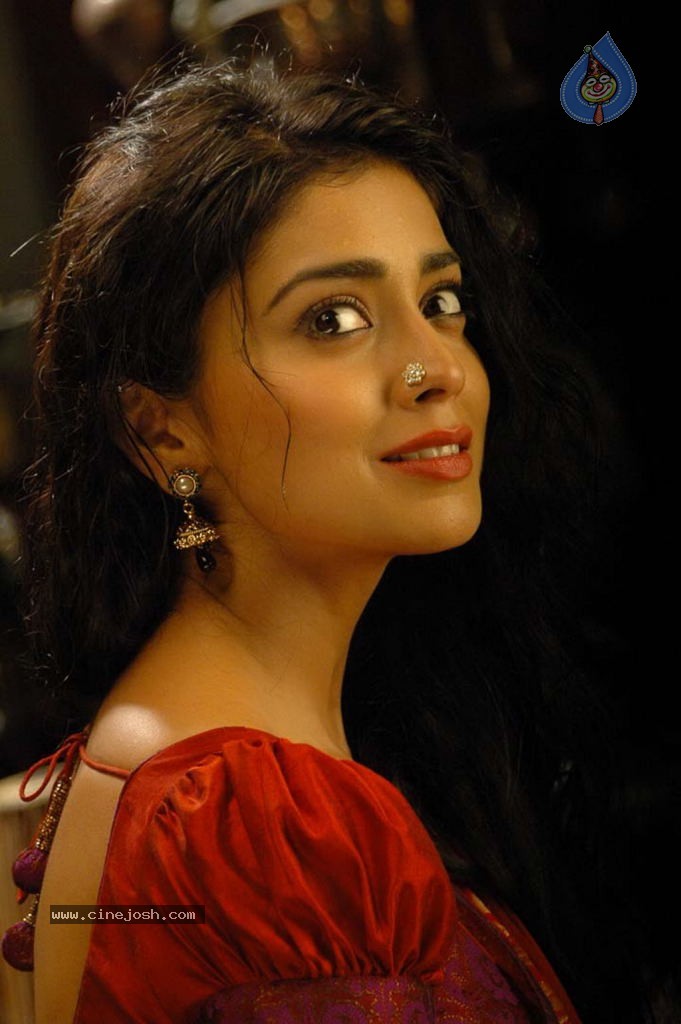 Chandra Movie New Stills - 22 / 29 photos