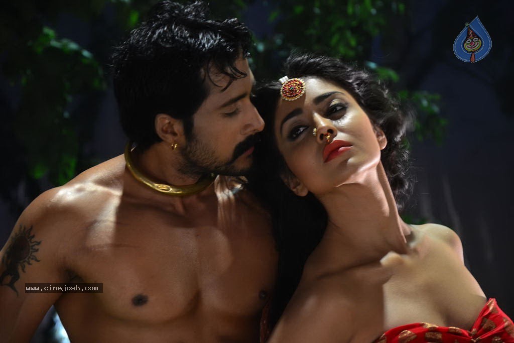 Chandra Movie New Stills - 8 / 19 photos