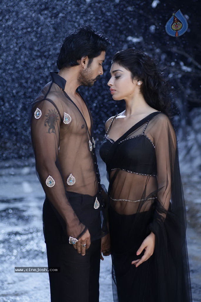 Chandra Movie New Stills - 9 / 19 photos