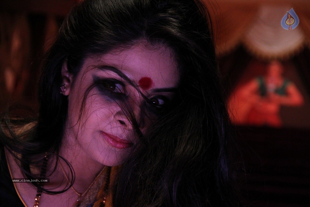 Chandrika Movie Latest Photos - 29 / 76 photos