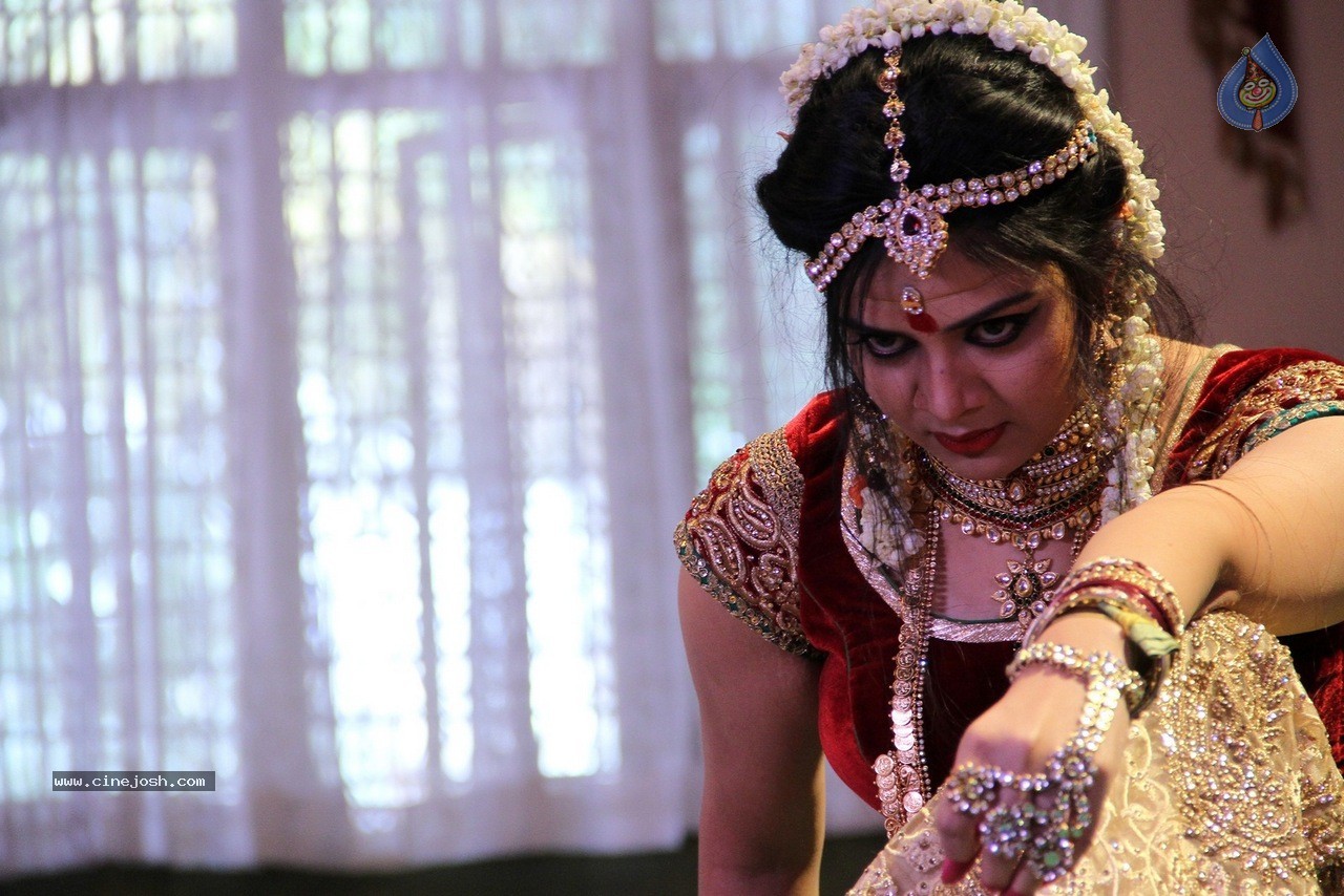 Chandrika Movie Latest Photos - 34 / 76 photos