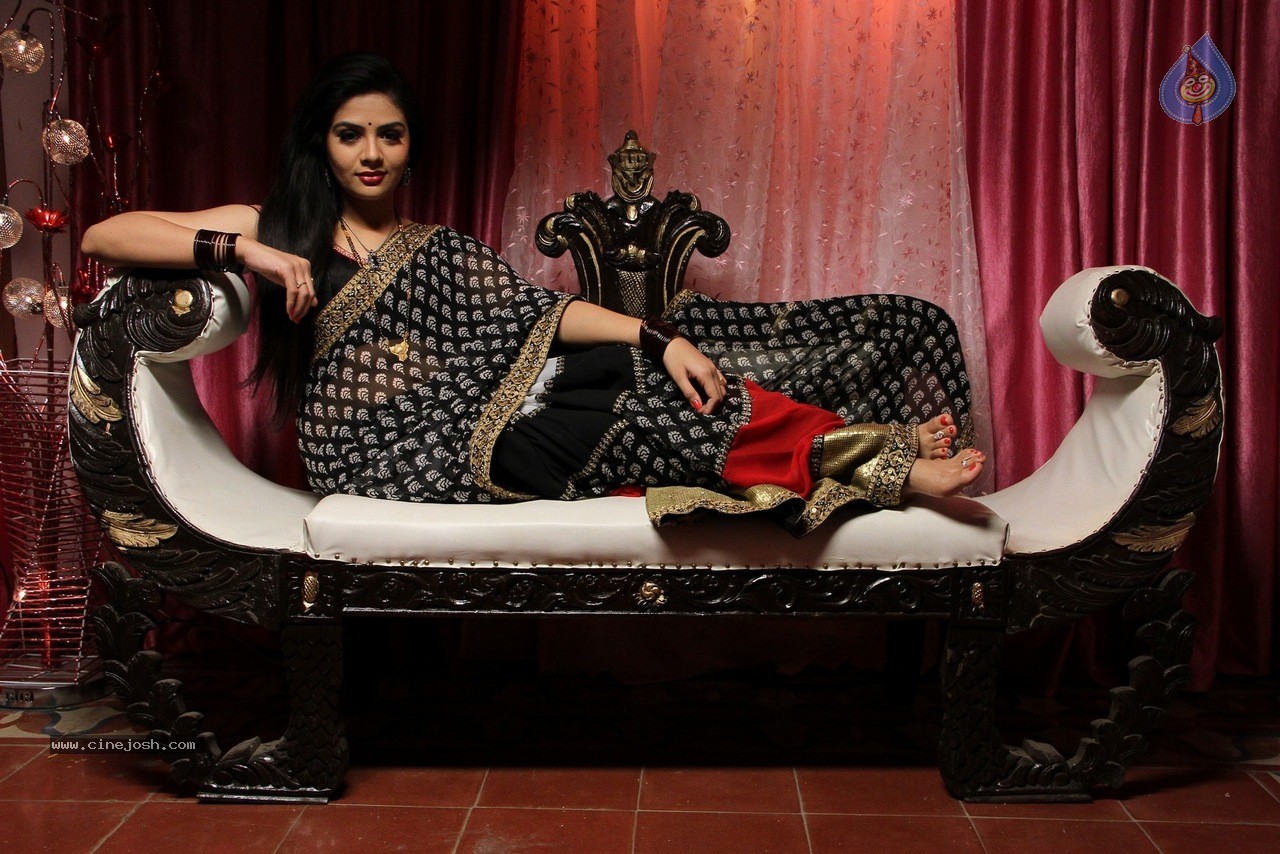 Chandrika Movie Latest Photos - 39 / 76 photos