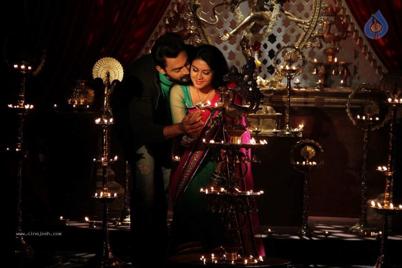 Chandrika Movie Latest Photos - 41 / 76 photos