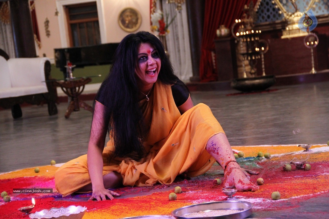 Chandrika Movie Latest Photos - 72 / 76 photos