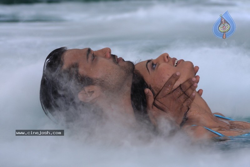 Chapter 6 Movie New Stills - 54 / 100 photos