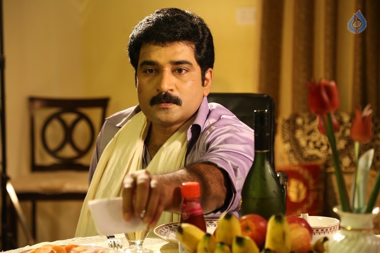 Charuseela Photos and Posters - 19 / 20 photos