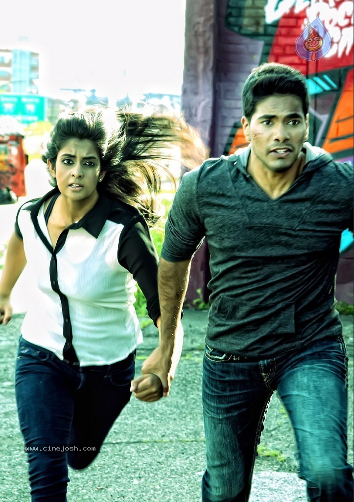 Chase Movie Stills n Posters - 8 / 17 photos