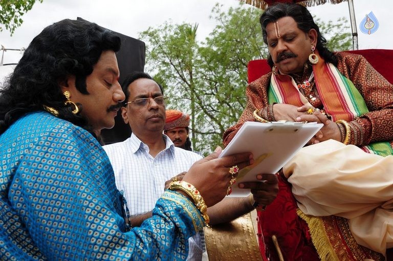 Chilkur Balaji Movie Photos - 7 / 9 photos