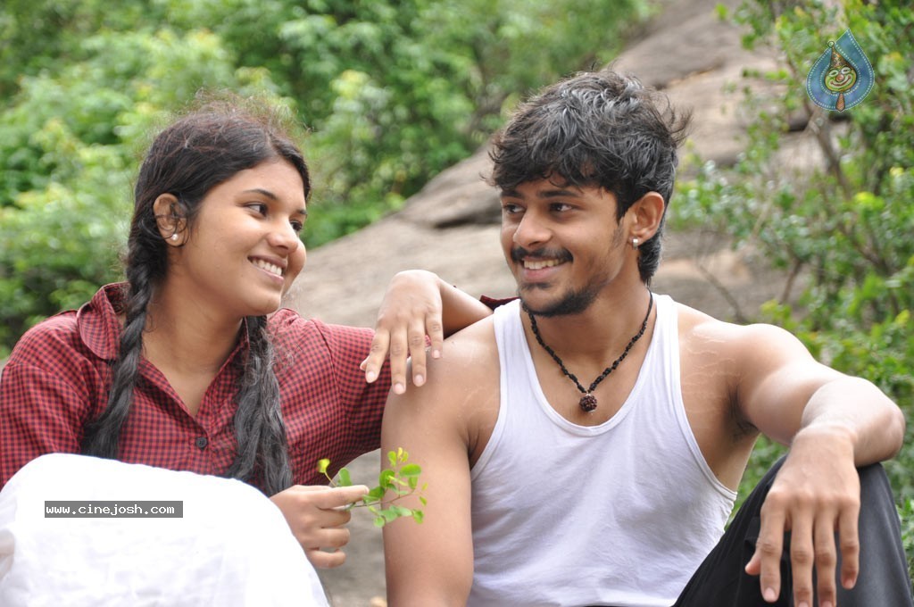 China Chiru Sinna Paraviagal Tamil Movie Stills - 44 / 47 photos