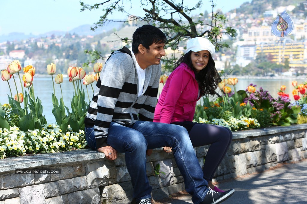 Chirunavvula Chirujallu Movie Stills n Walls - 6 / 42 photos